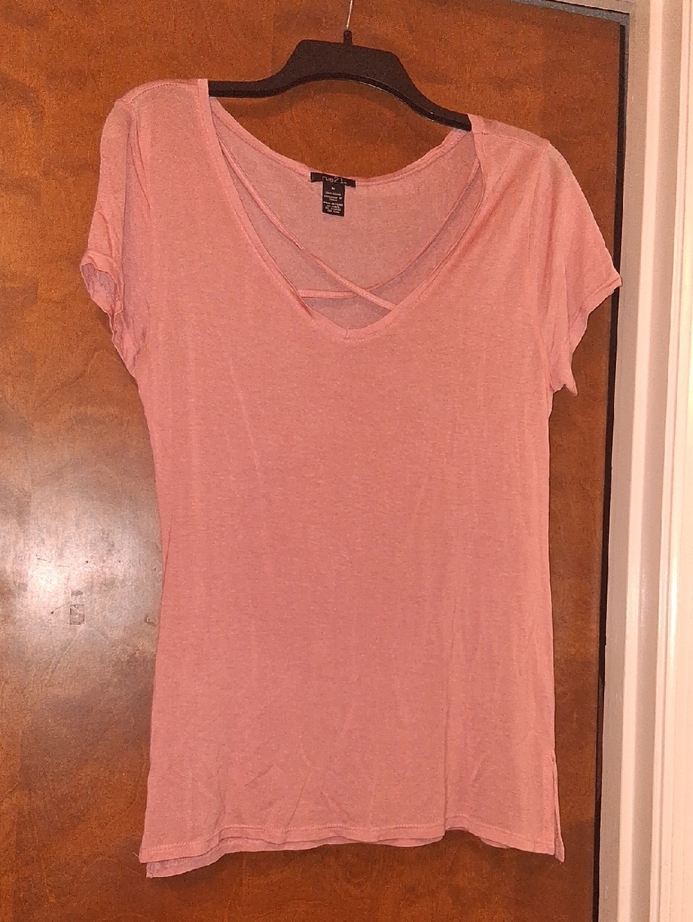 Rue21 Light Pink Crisscross V-Neck Short Sleeve Tee